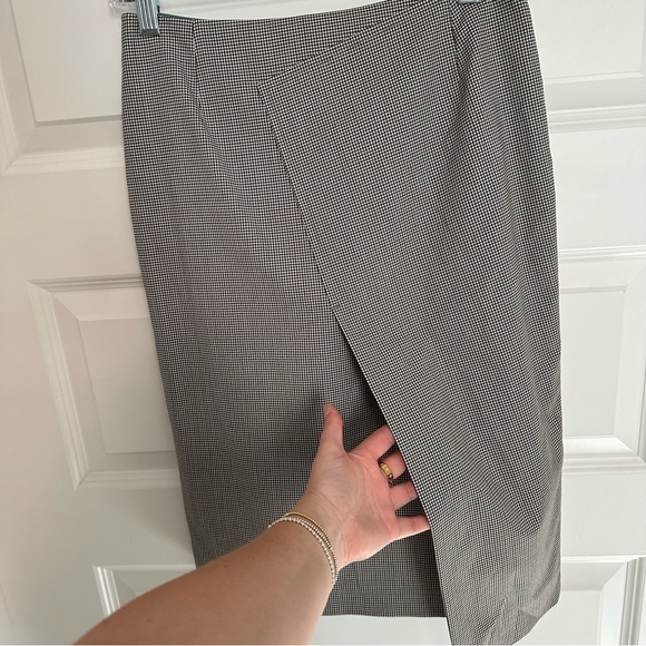 NWT Hugo Boss Stretch Wool Slim-fit Faux Wrap Pencil Skirt - Picture 10 of 12